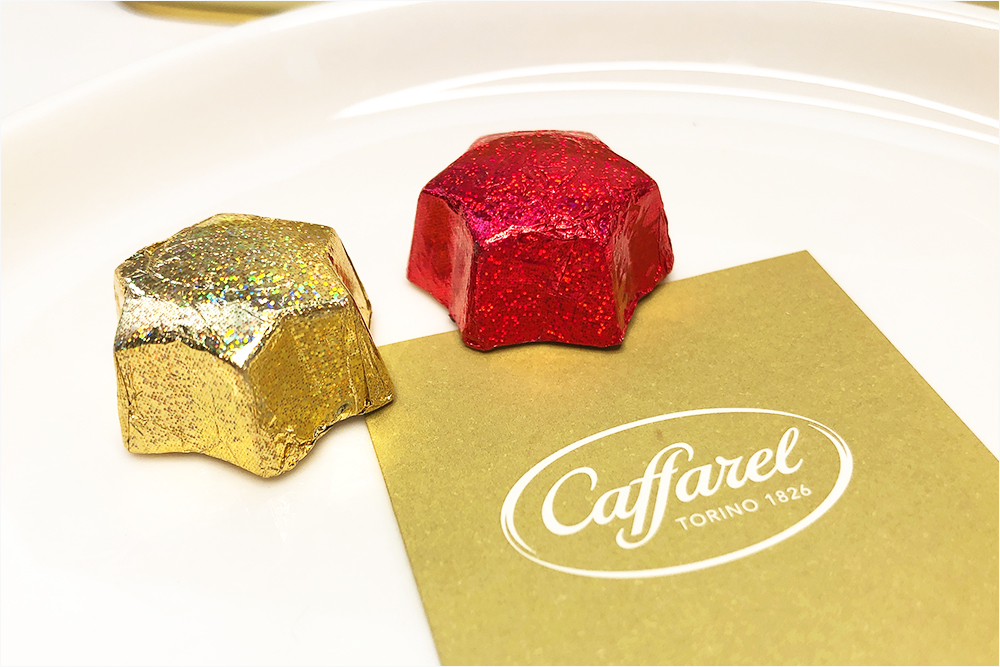 お取り寄せスイーツ　Caffarel　カファレル　チョコレート　ジャンドゥーヤ　イタリア　チョコレート缶