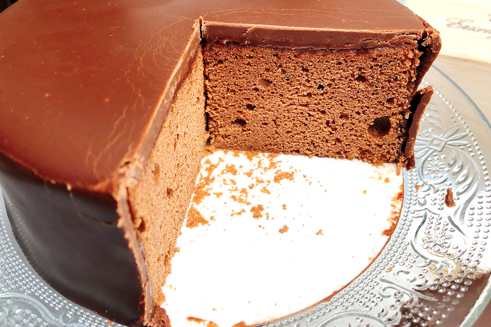 お取り寄せ　DEMEL　デメル　ザッハトルテ　チョコレートケーキ　チョコケーキ　豪華　オーストリア　ウィーン　銘菓　おうちカフェ　バレンタイン　
