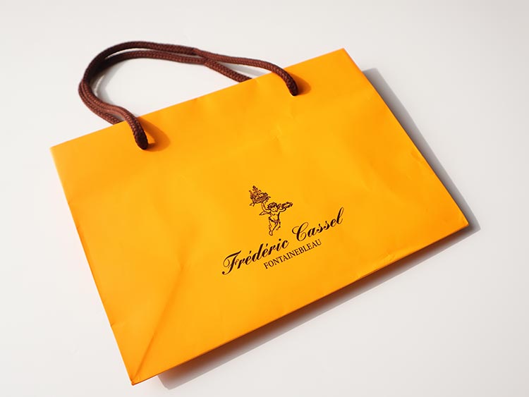 フレデリック・カッセル ショッパーのデザイン