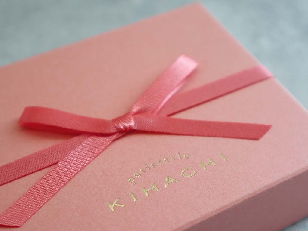 お取り寄せ　バレンタイン　2023　valentine　キハチ　KIHACHI　ロッシェ　ノワール　チョコレート　チョコレート菓子　クランキーチョコレート　オレンジピール　キハチのバレンタイン
