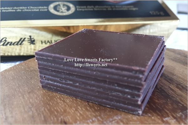 お取り寄せ　Lindt(リンツ)　スイスシン・ダークチョコレート