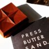 プレスバターサンド | 冬季限定「ショコラバターサンド」上品パッケージと濃厚ショコラで楽しむ贅沢なひととき