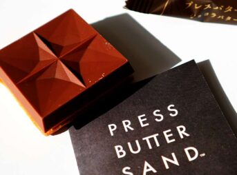 プレスバターサンド | 冬季限定「ショコラバターサンド」上品パッケージと濃厚ショコラで楽しむ贅沢なひととき