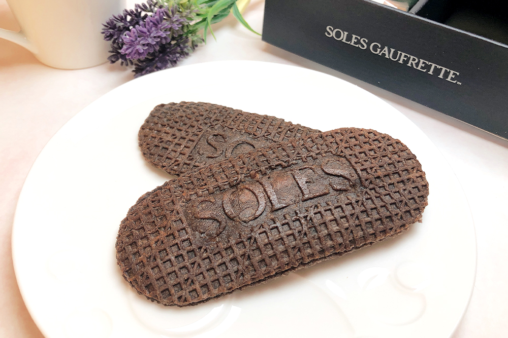 お取り寄せ　SOLES GAUFRETTE　ソールズ　ゴーフレット　ダークショコラ　バターゴーフレット　フランス菓子　期間限定　バレンタイン　アソート　ご褒美　自宅カフェ　贈り物