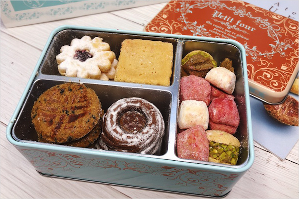 お取り寄せスイーツ　Atelier UKAI　アトリエうかい　フールセック　クッキー缶
