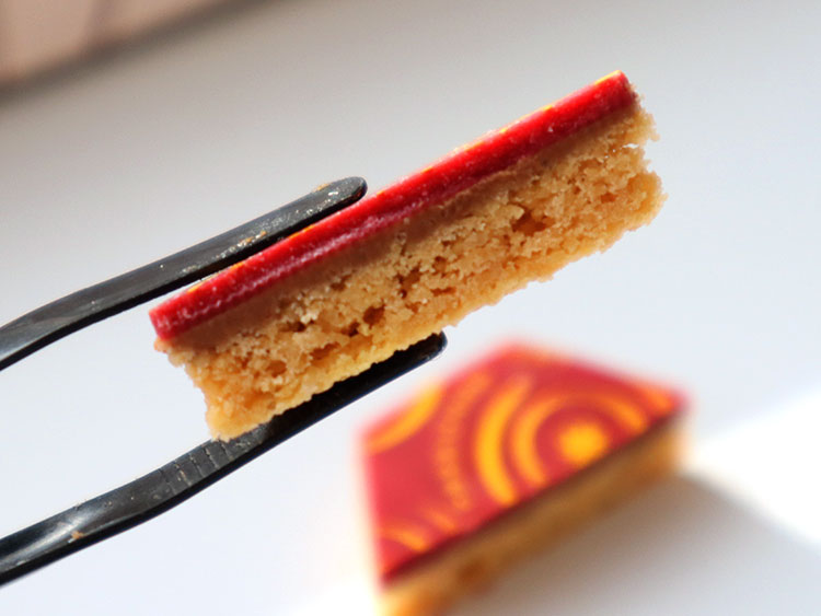 アルティザン・パシオネ「プティ サブレ ジャンドゥージャ フランボワーズ」の味わい