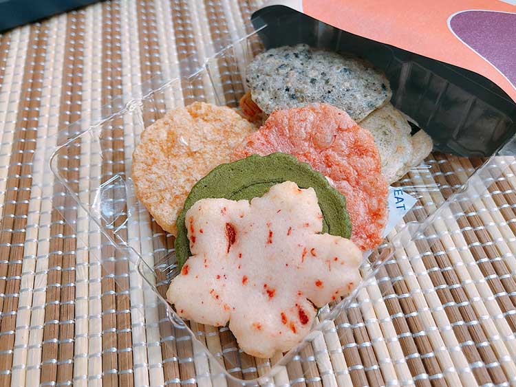 坂角総本舗 おかき&煎餅 八楽