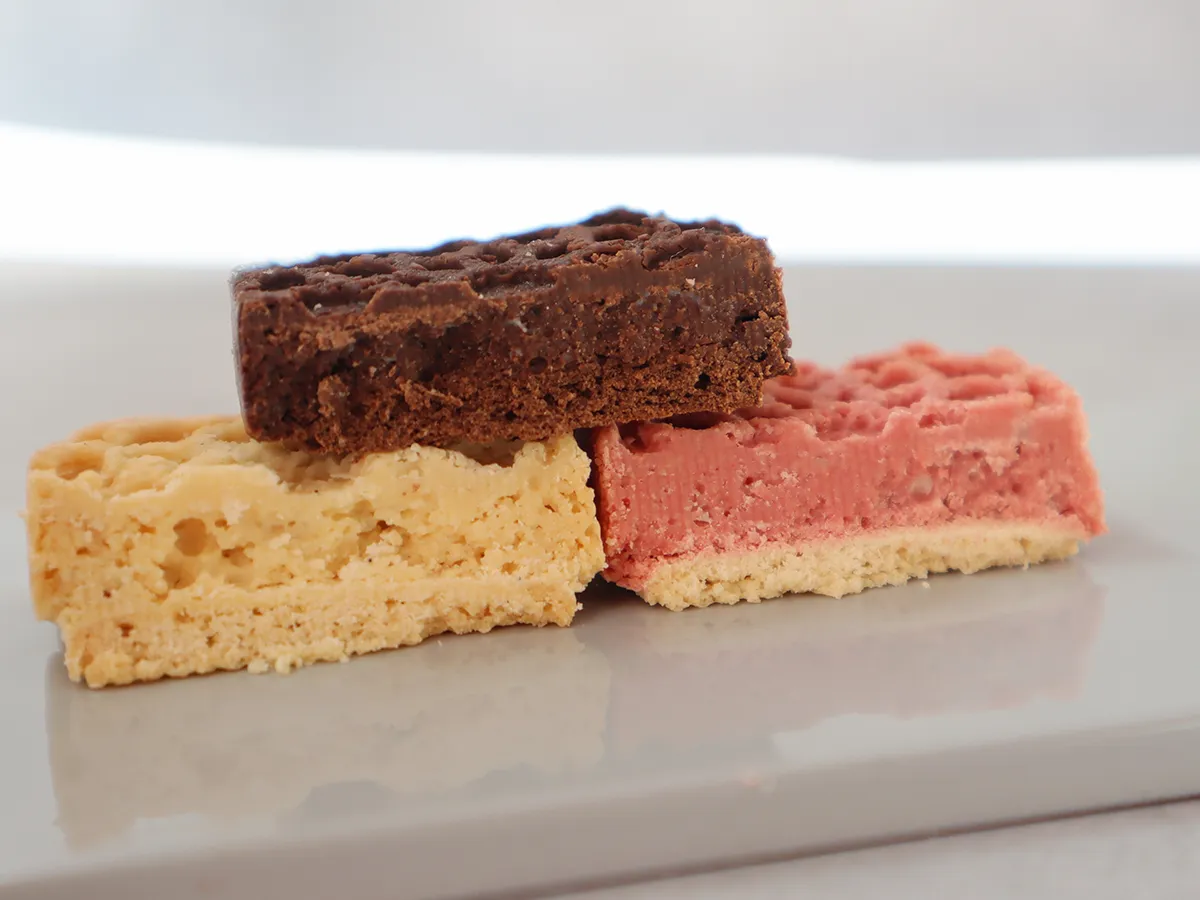 ベルアメール 焼きショコラ　断面