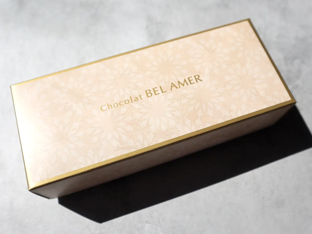 ベルアメール 焼きショコラ パッケージ ベージュ外箱