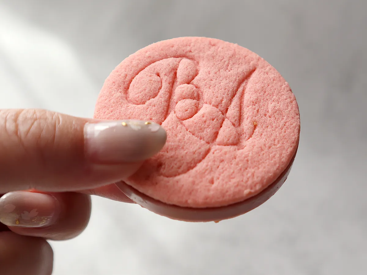 食べごたえのあるサイズ感のパレショコラサンド