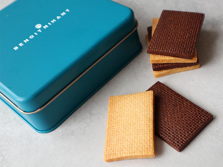 ブノワ・ニアン クッキー缶24枚入り