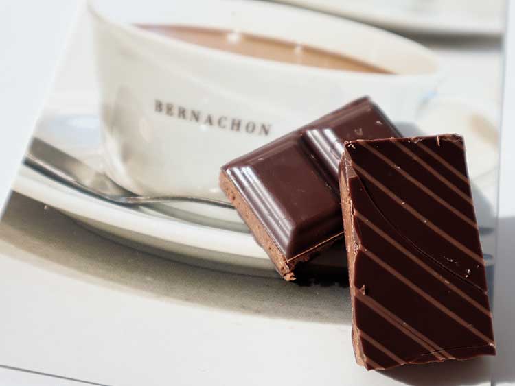 ベルナシオン「ノワール フィユティーヌ」を実食した味わい