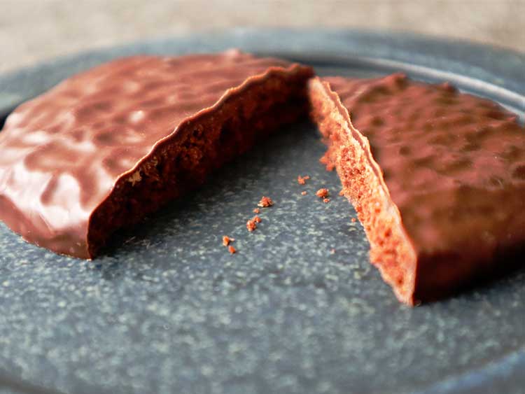 ビターロワ ショコラサブレ 実物 カカオの風味が楽しめるビターチョコサブレ