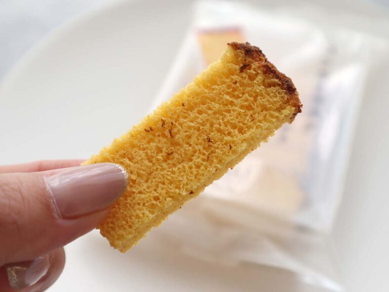 匠の焼き菓子CONGALI(こんがり) by 文明堂 | カステラ&どらやき皮2種類の「コンガリラスク」