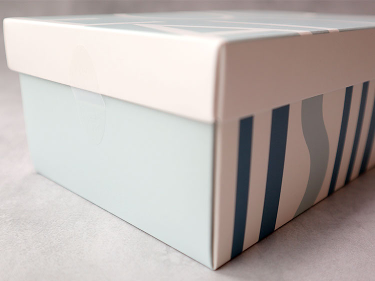 イクアリー クレランタン塩ショコラのパッケージ