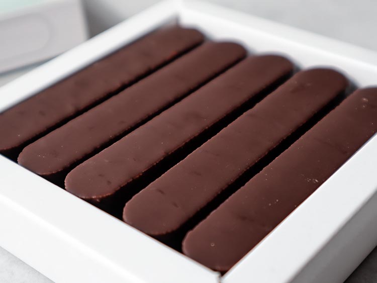 フランクケストナー ラングドシャ 箱入り チョコレート菓子 内容