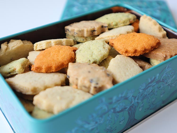 Patisserie GIN NO MORI 銀の森 プティボア 麻布台ヒルズ限定 クッキー缶