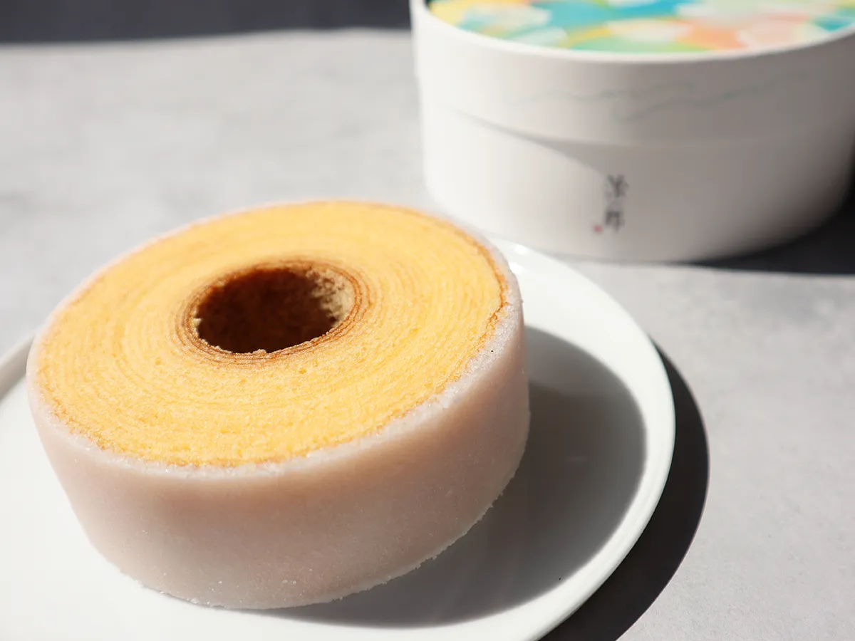 治一郎 しゃりしゃりバウム 外観 糖衣たっぷり 新食感バウム