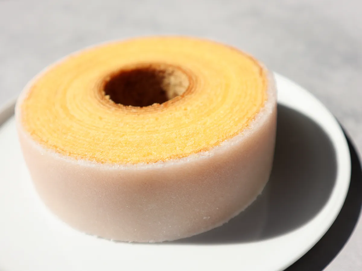 治一郎 バウムクーヘン しゃりしゃり甘党 糖衣 コーティング特徴