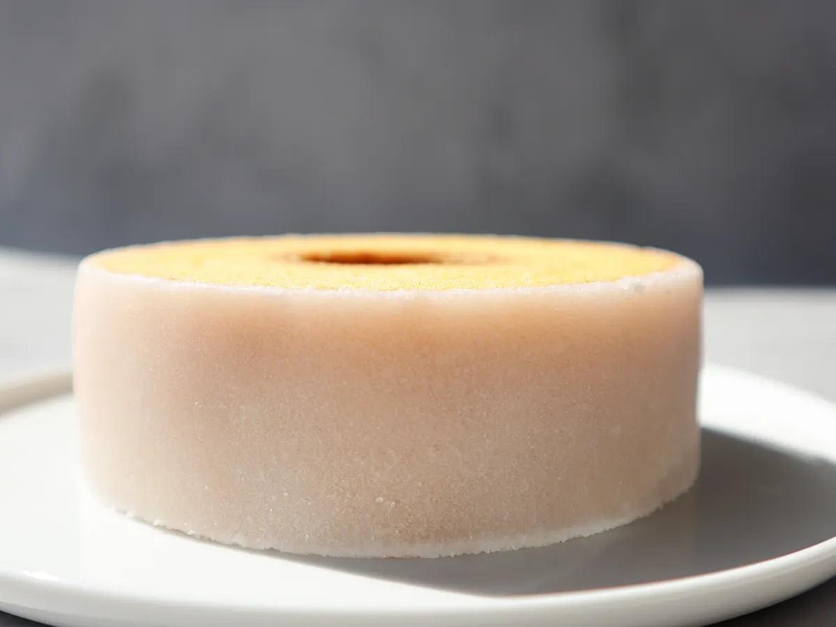 治一郎 バウムクーヘン しゃりしゃり甘党 糖衣 コーティング特徴