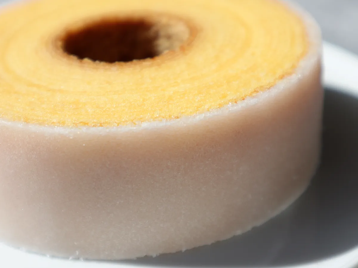 治一郎 バウムクーヘン しゃりしゃり甘党 糖衣 コーティング特徴