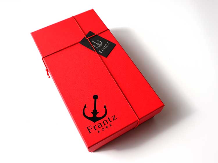 神戸フランツ 神戸苺トリュフサブレ パッケージ 外箱