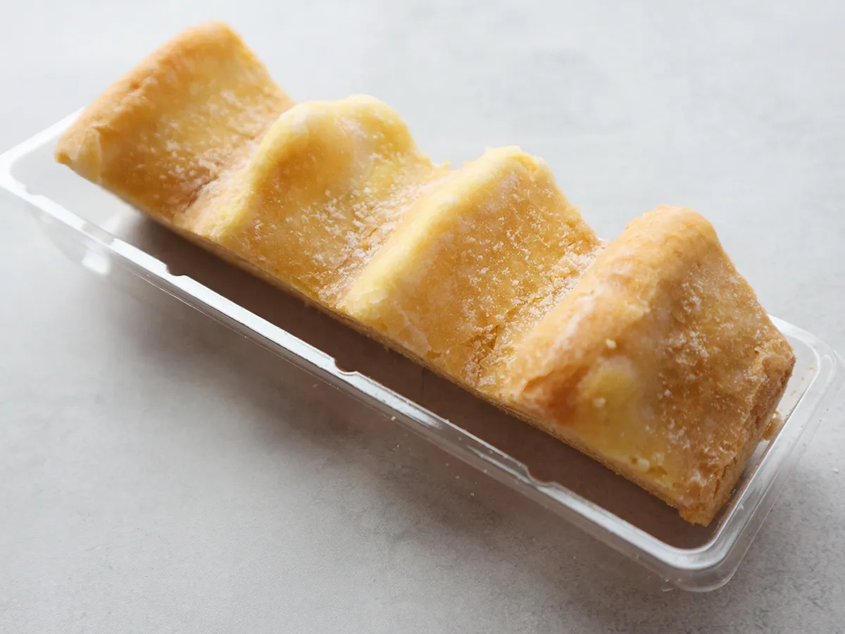 専用ケースに入った「マウントバーム しっかり芽」