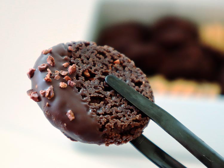 パティスリー クルール　「サブレ ショコラ アソルティ」ガレットショコラ