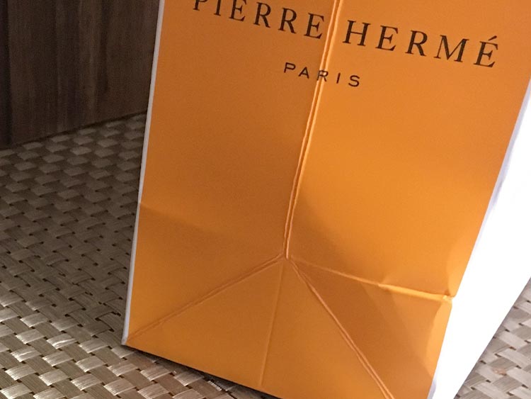 PIERRE HARME PARIS ピエール・エルメ・パリ ショッパーデザイン