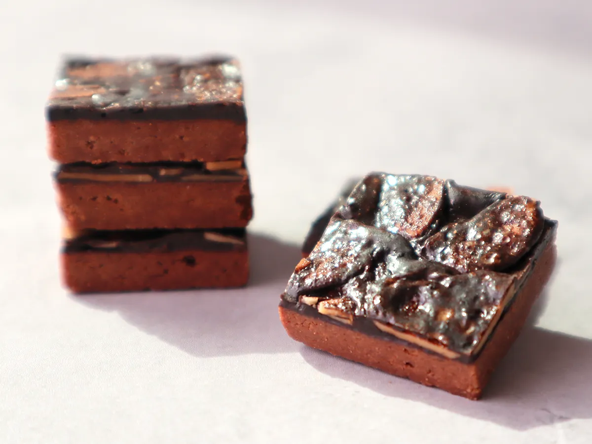 六縣堂フロランタンカカオ香る大人の味わい