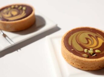 ロイスダール | 高島屋限定「タルト・オ・ドバイ」ピスタチオ香る贅沢ショコラタルト